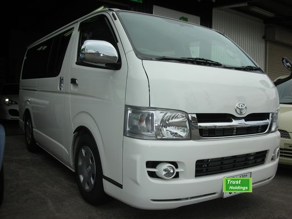 ハイエース バン 2007の画像3枚目